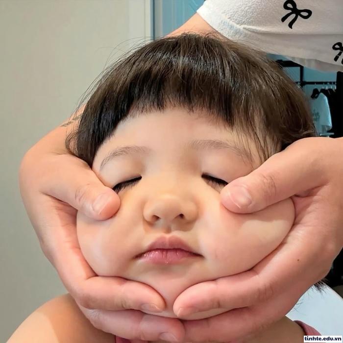 Meme em bé dễ mến